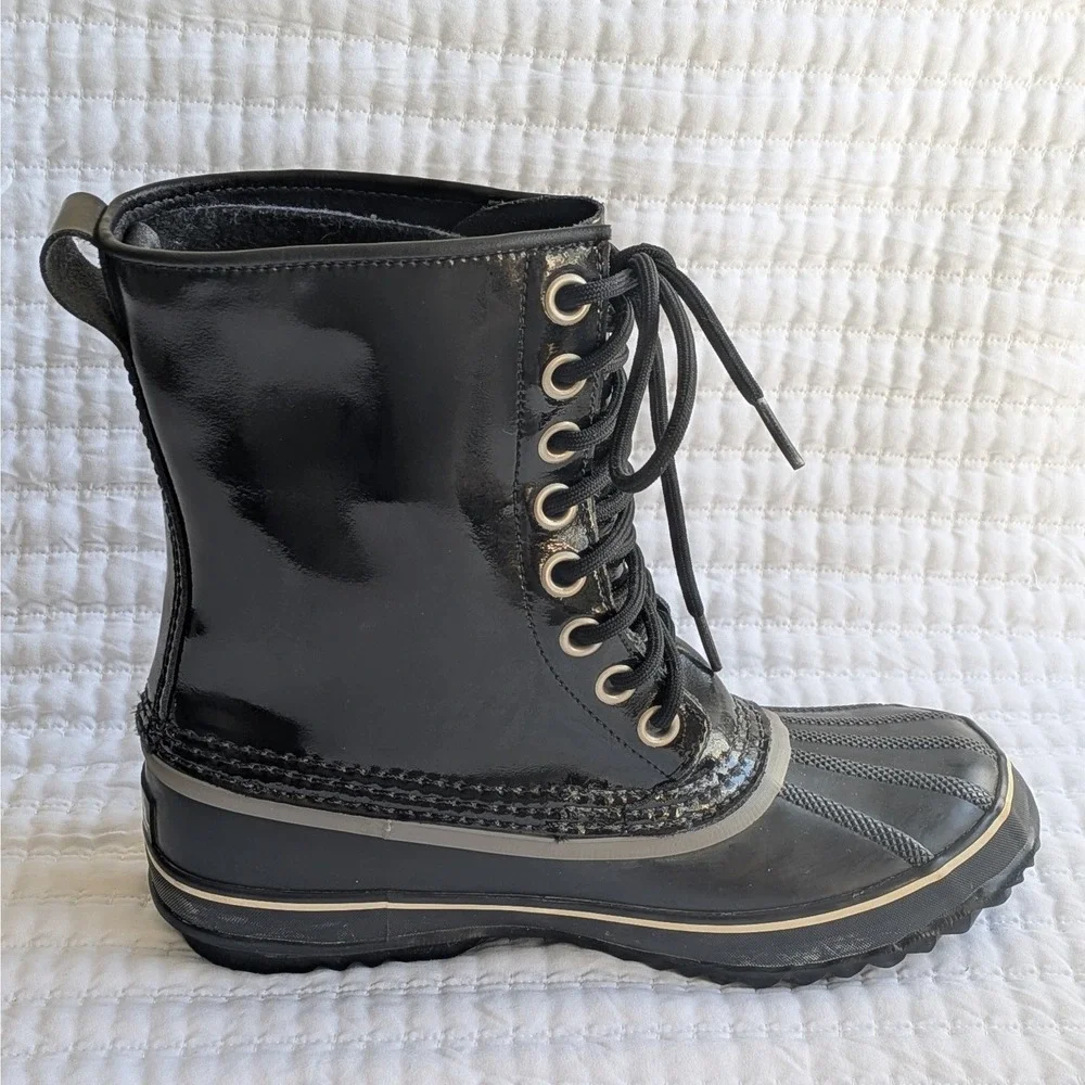 Sorel Dahlia Waterproof Patent Leather Mid Calf‎ Lace Up Snow Boots Black US 9